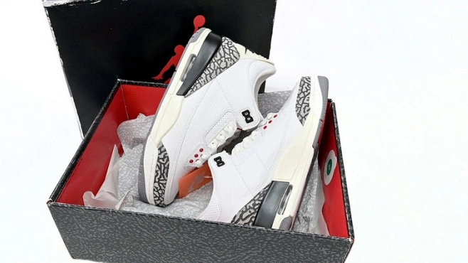 Reps TBK Cement Retro White DN3707-100 Jordan Reimagined 3 0814